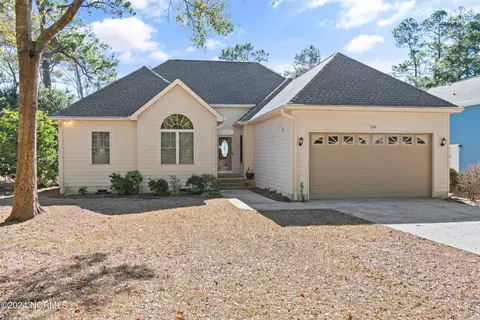 559 Lockwood Ct SE, Bolivia, NC 28422