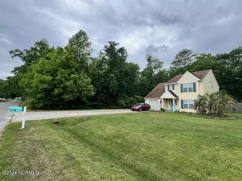 137 Mac Jones Rd, Moyock, NC 27958