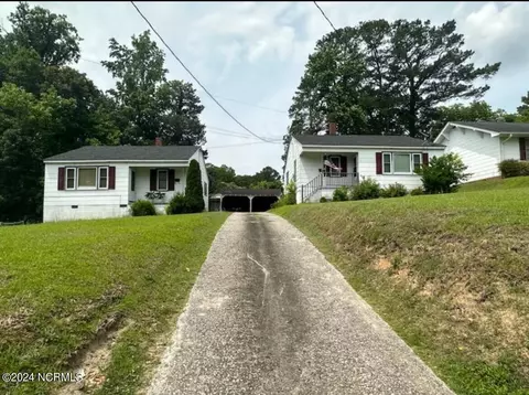 904 N 902 N King St, Windsor, NC 27983