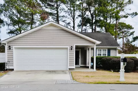 4981 Glen Cove Dr, Southport, NC 28461