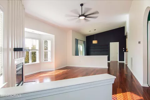 3910 River Front Pl UNIT 203, Wilmington, NC 28412