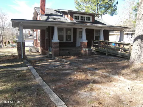 314 S First St, Nashville, NC 27856