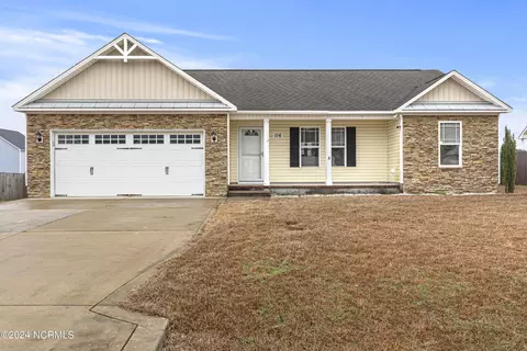116 Gobblers Way, Richlands, NC 28574