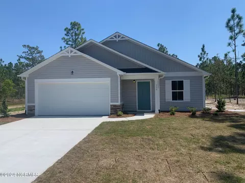 218 Fifty Lakes Dr, Southport, NC 28461
