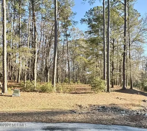 1858 Harbours Edge Ln SW, Supply, NC 28462