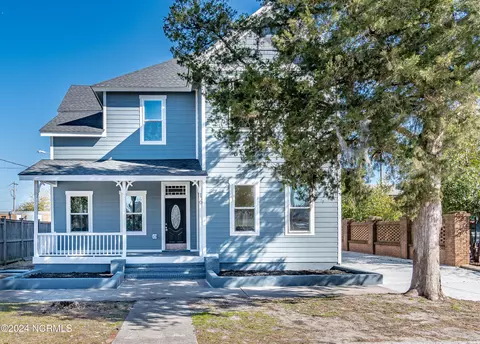 16 N 8th St, Wilmington, NC 28401