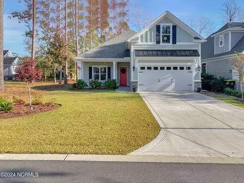 105 Gulley Ct, Sunset Beach, NC 28468