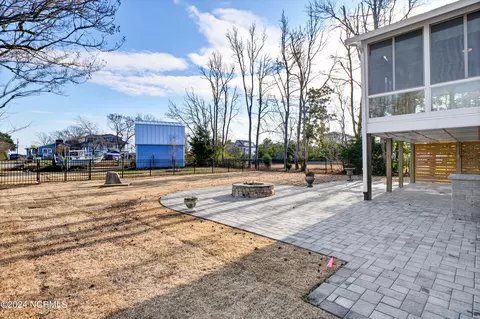 107 Mallard Dr, Hampstead, NC 28443 photo 4