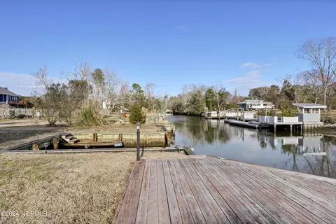 107 Mallard Dr, Hampstead, NC 28443 photo 7