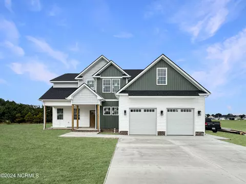 102 Jib Ct, Elizabeth City, NC 27909