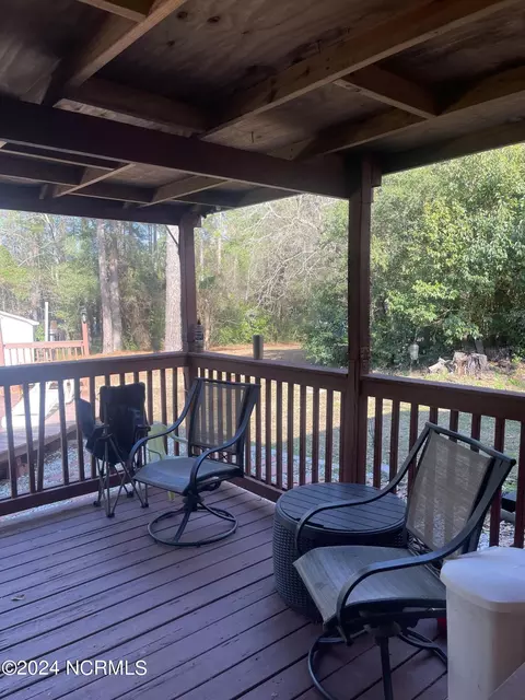 1102 Hylan Ave, Hamlet, NC 28345 photo 4