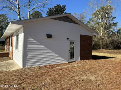 174 Carter Rd, Chadbourn, NC 28431 photo 2