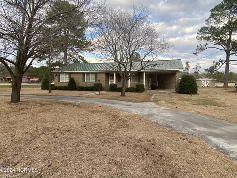 4600 Us 17 Hwy N, Ernul, NC 28527