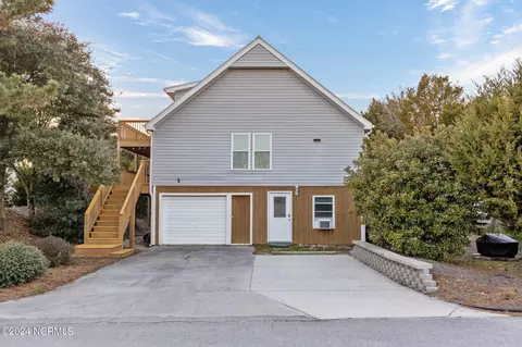 107 Bryan St #EAST, Emerald Isle, NC 28594