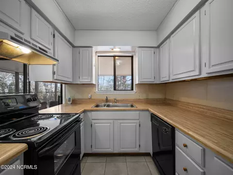202 Hickory Ln, Hampstead, NC 28443 photo 24
