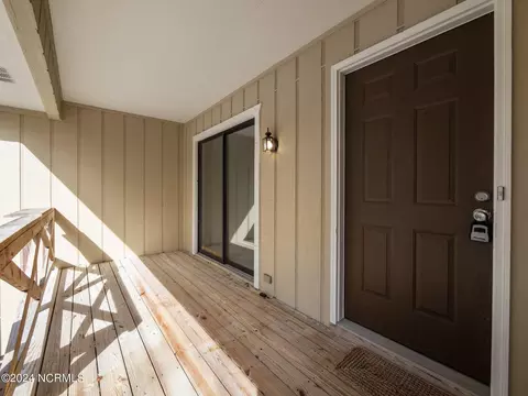 202 Hickory Ln, Hampstead, NC 28443 photo 5