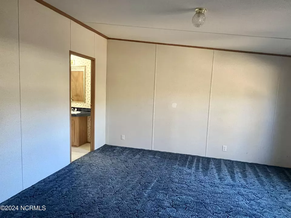Bedroom - 545 Us 158 W, Ahoskie, NC 27910 photo 3 of 3