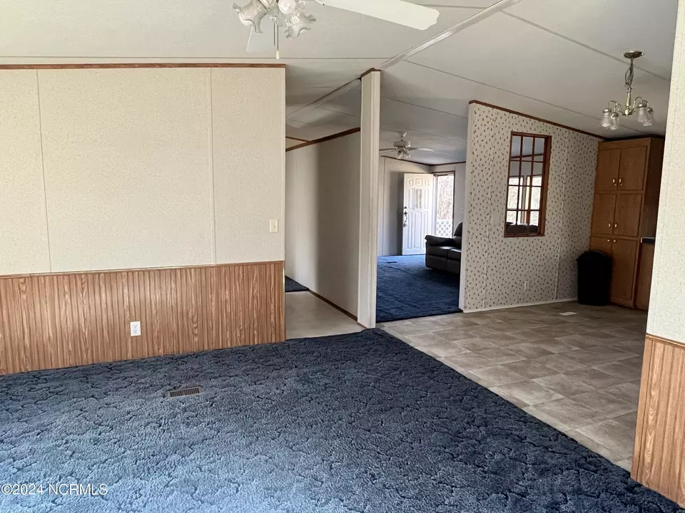 Exterior - 545 Us 158 W, Ahoskie, NC 27910 photo 4 of 12