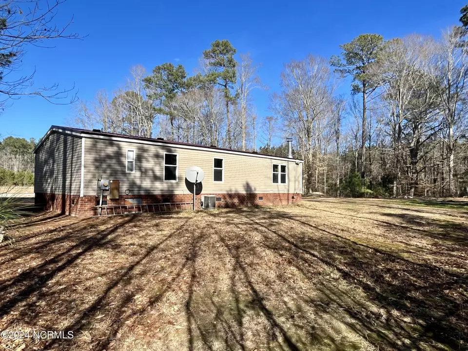 Exterior - 545 Us 158 W, Ahoskie, NC 27910 photo 8 of 12