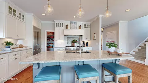 Kitchen - 48 Maritime Ct, Chocowinity, NC 27817 photo 2 of 4