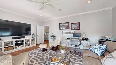 Living - 48 Maritime Ct, Chocowinity, NC 27817 photo 5 of 6