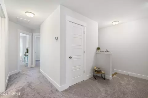 Entry Way - 10 Aspen Rd, Hampstead, NC 28443 photo 5 of 5
