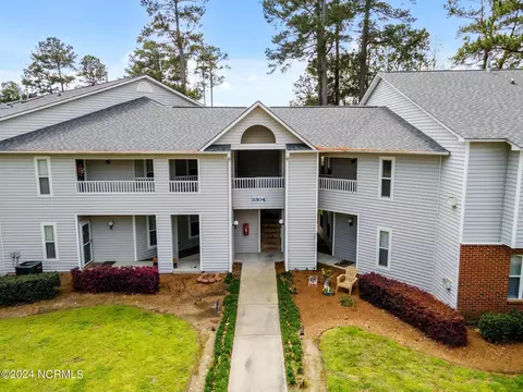 3304 Mulberry Ln #G, Greenville, NC 27858