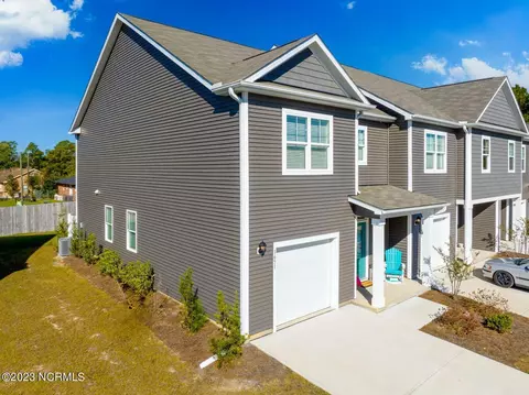 1651 Killdeer Ln, Wilmington, NC 28405
