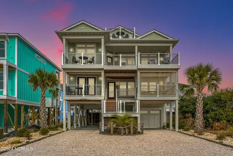 421 E Fourth St, Ocean Isle Beach, NC 28469