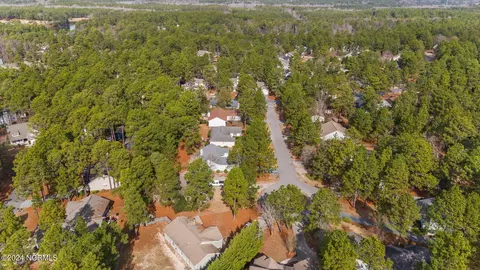 View/Area - 1640 Longleaf Dr E, Pinehurst, NC 28374 photo 1 of 2