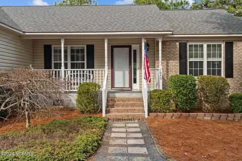 Exterior - 1640 Longleaf Dr E, Pinehurst, NC 28374 photo 2 of 16