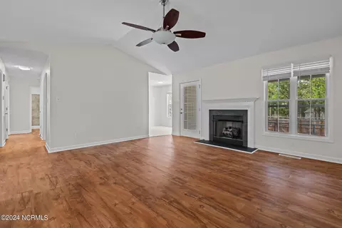 Living - 1640 Longleaf Dr E, Pinehurst, NC 28374 photo 1 of 3