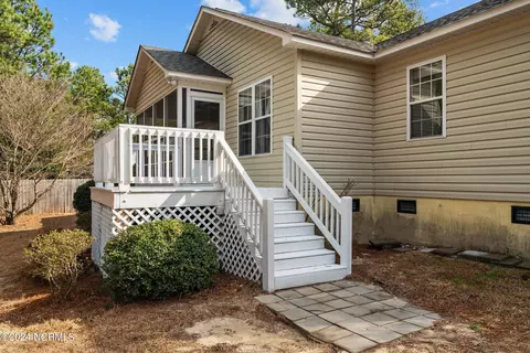 Exterior - 1640 Longleaf Dr E, Pinehurst, NC 28374 photo 9 of 16