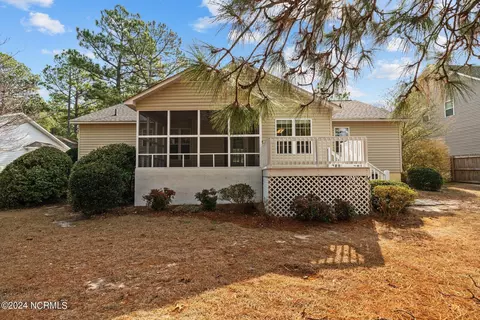 Exterior - 1640 Longleaf Dr E, Pinehurst, NC 28374 photo 3 of 16
