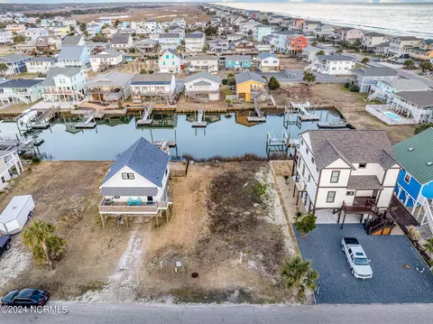 226 Tarpon Dr, Holden Beach, NC 28462