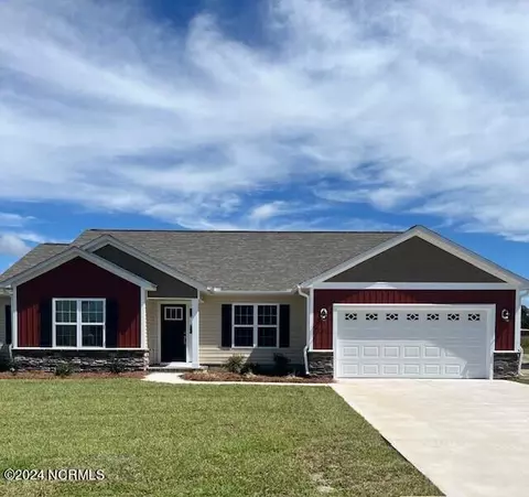 202 Harvest Blvd, Havelock, NC 28532