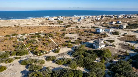 1711 Midland Rd, Corolla, NC 27927