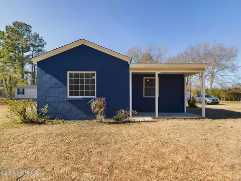 5039 Nc 33, Tarboro, NC 27886