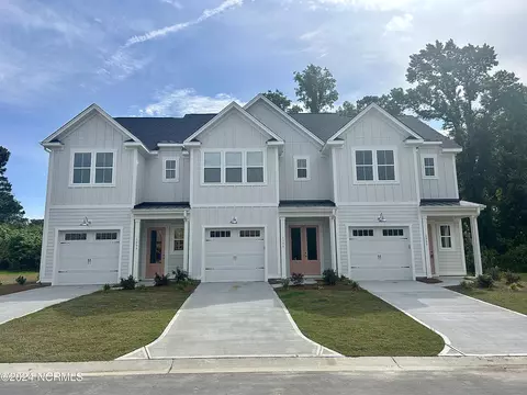 1002 Tidal Ln #1A, Wilmington, NC 28401