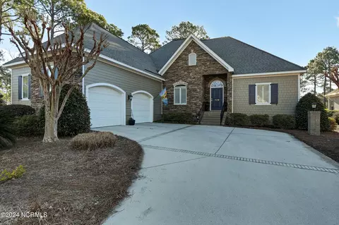 492 Springwood Dr SE, Bolivia, NC 28422