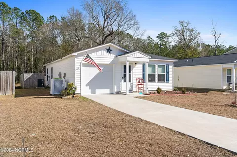 65 Shamrock Dr SW, Sunset Beach, NC 28468
