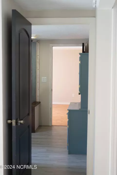 Entry Way - 2146 Us-74, Hamlet, NC 28345 photo 2 of 4