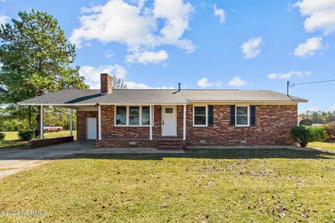 491 Suttontown Rd, Mount Olive, NC 28365