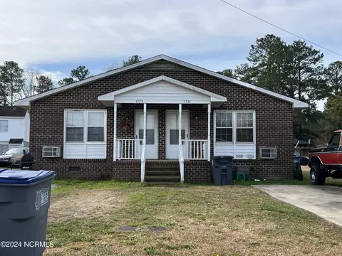 1721 Windsor Dr, Rocky Mount, NC 27801
