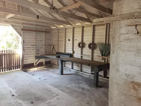 Exterior - 119 Maple St, Brunswick, NC 28424 photo 1 of 3