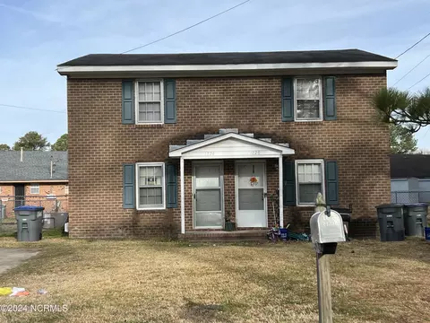 1724 Windsor Dr, Rocky Mount, NC 27801