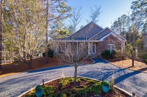 Exterior - 4 Lakeside Ln, Pinehurst, NC 28374 photo 6 of 13