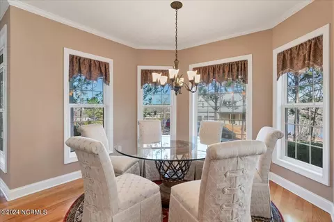 Dining - 4 Lakeside Ln, Pinehurst, NC 28374 photo 2 of 4