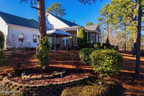 Exterior - 4 Lakeside Ln, Pinehurst, NC 28374 photo 4 of 13