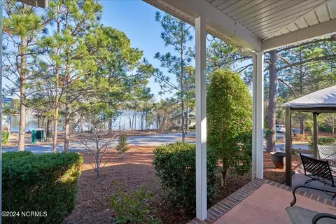 Exterior - 4 Lakeside Ln, Pinehurst, NC 28374 photo 12 of 13